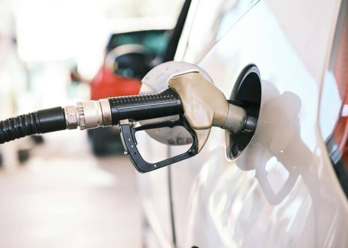Refueling Gasoline Engine